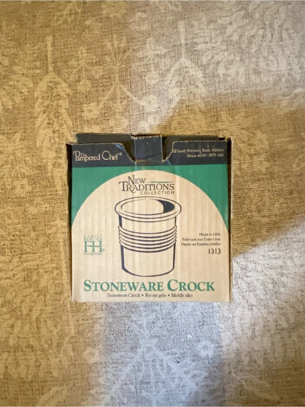 NIB Pampered Chef Family Heritage New Traditions Blue Crock 5.75